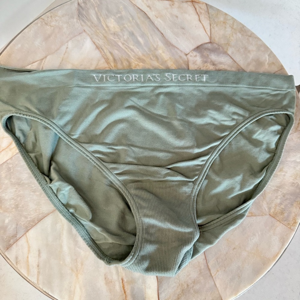 Victoria’s Secret Green Cheeky Panty Satin Silky No Show Smooth Bikini
